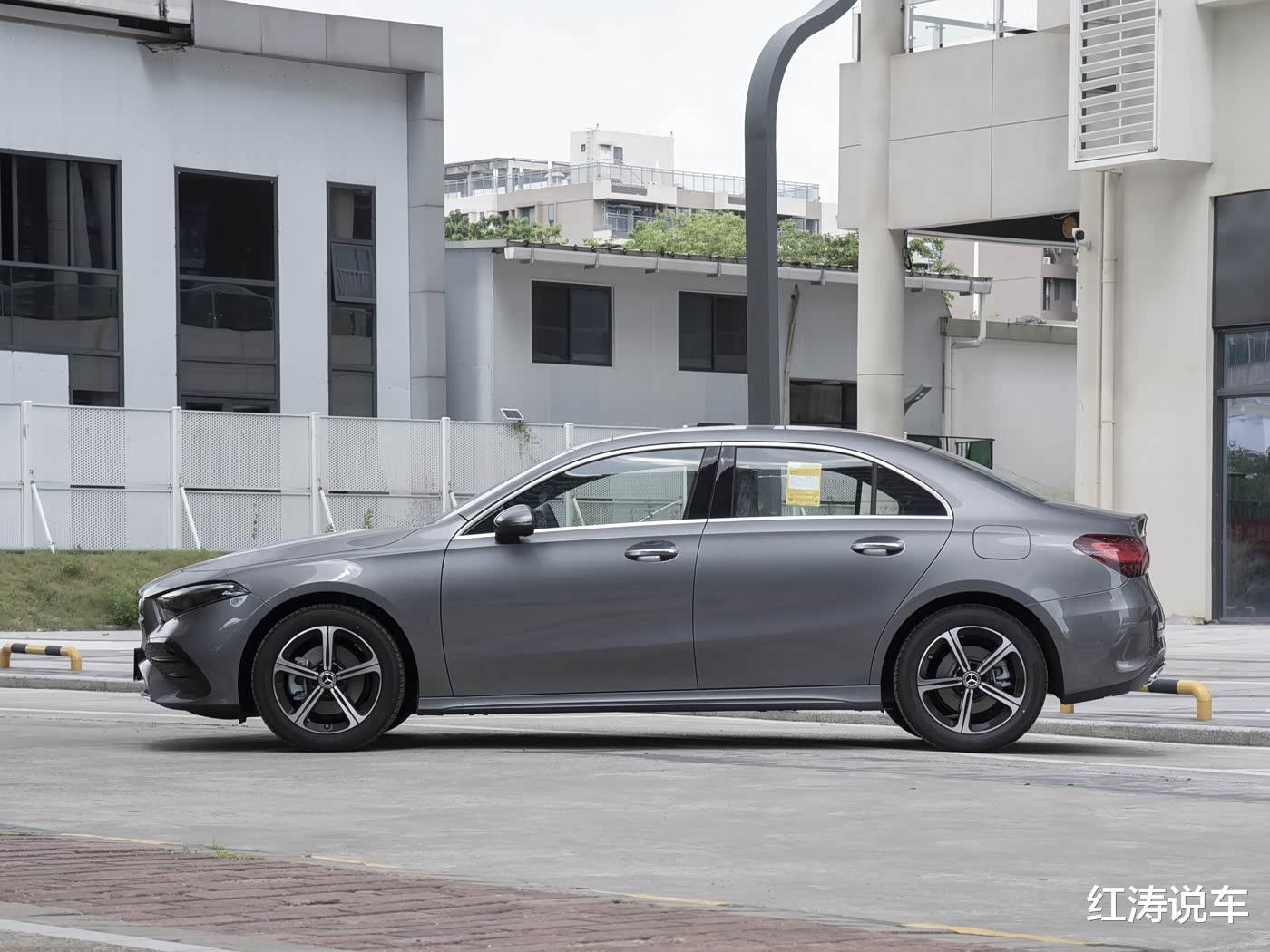 新款北京奔驰A级上市,1.3T动力,配置提升,宁当凤尾不当鸡头?