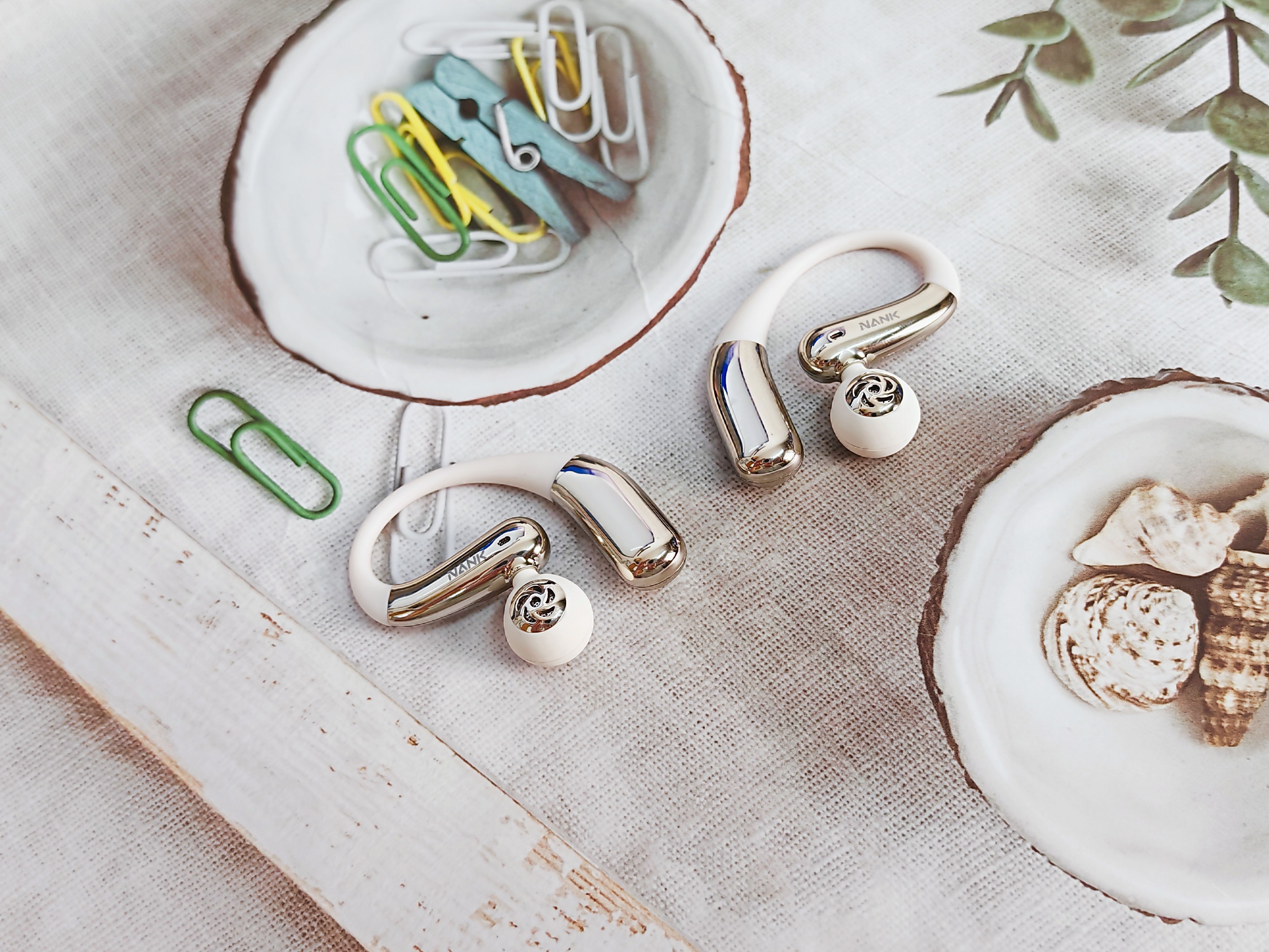 開放式耳機新寵，音質好還佩戴舒適，南卡OE Nova來了