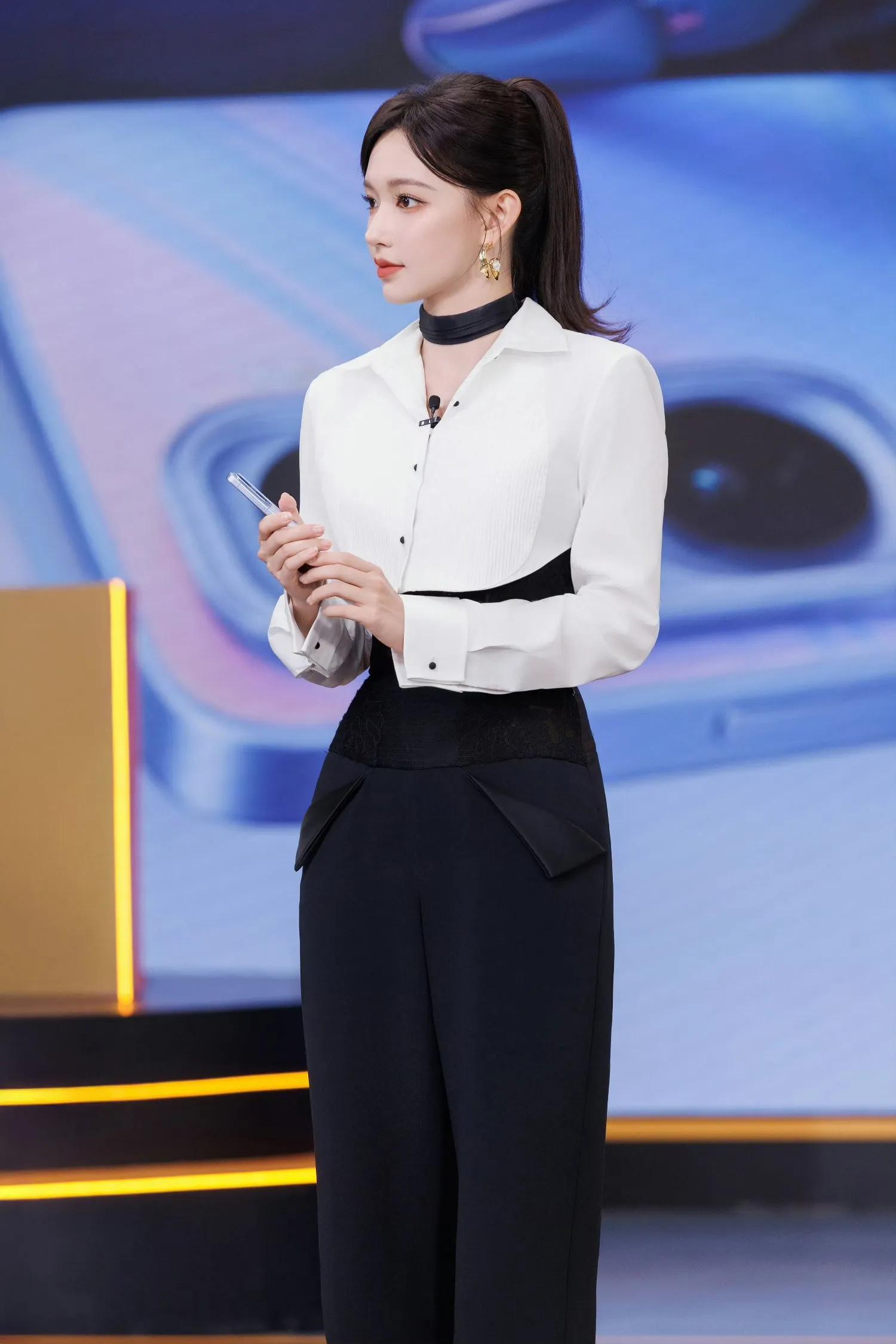 程潇手机代言美图