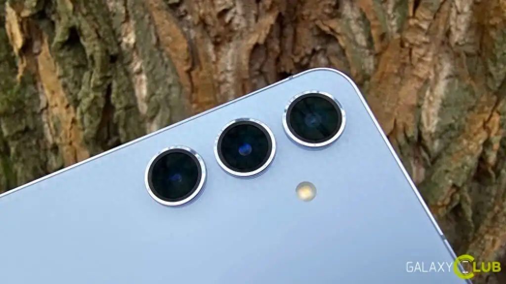 三星S26标准版曝光 三星S25为新机让路价格滑铁卢!