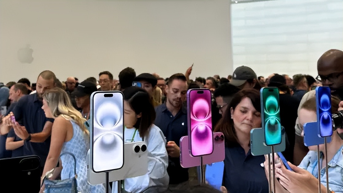 一夜蒸發524億，3天強勢反彈！外媒：蘋果iPhone17反轉大戲來了