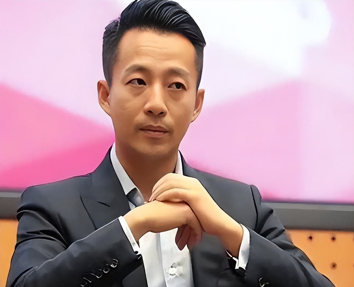 刚胜诉不到半月,汪小菲再次迎来大麻烦,麻六记或将遭流量反噬