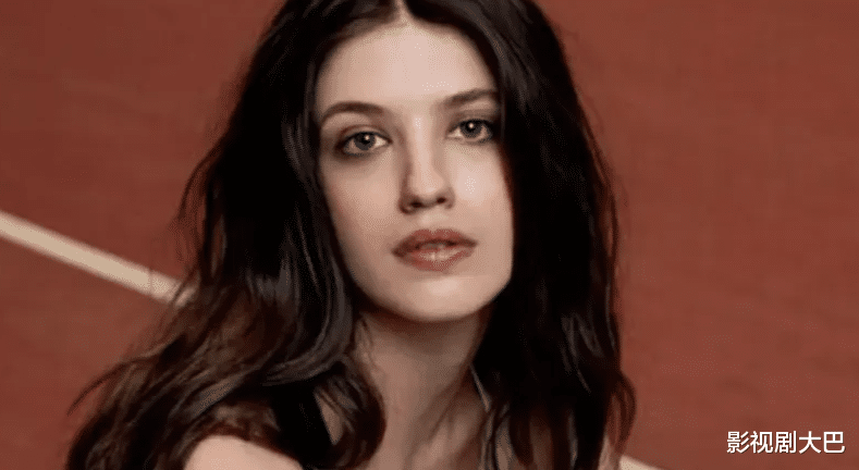 “俄版苏菲玛索”安娜，4部R级片推荐