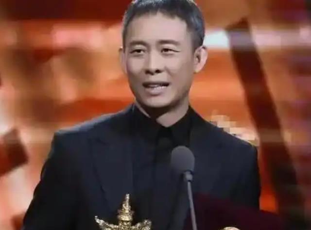 看了《以法之名》的张译,才明白他为何着急隐退,再不收手就晚了