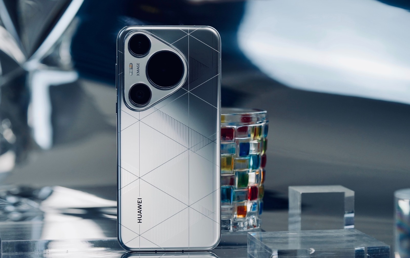 华为放弃高利润!麒麟9010+16GB+512GB突降2500元,终于等到了