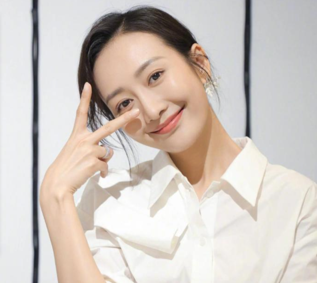 王鸥新瓜太炸了！尺度超越“夜光剧本”，隐婚生子还只是开胃菜