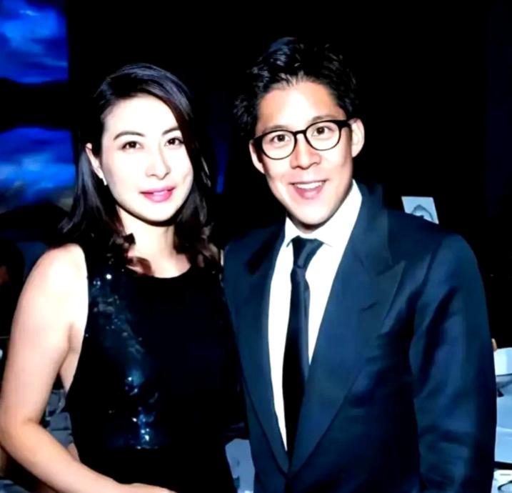 郭晶晶没想到，79岁的公公霍震霆再破天花板，让整个豪门圈沉默了