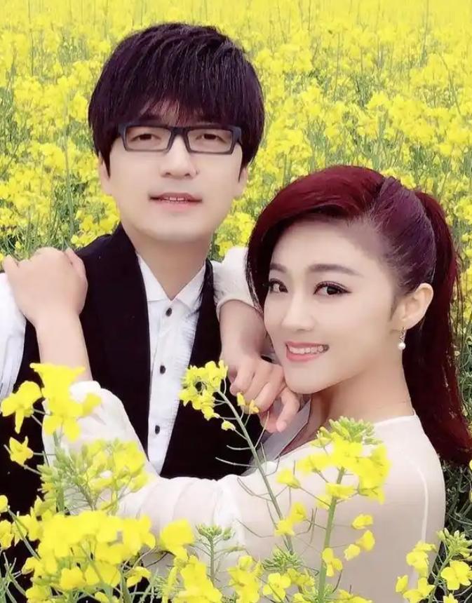 “手表风波”6月后，曾毅传来新消息，终究步入了李易峰后尘