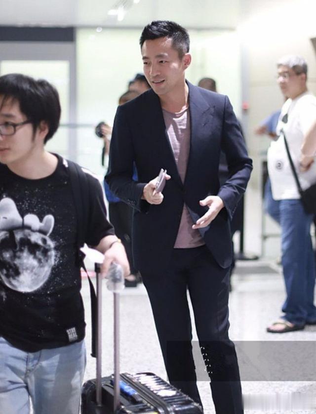 多家台媒爆料了汪小菲的奇怪行踪,汪小菲返京原因俨然成了一个迷