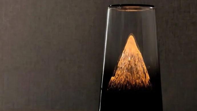 這是什么？余承東曬神秘新品