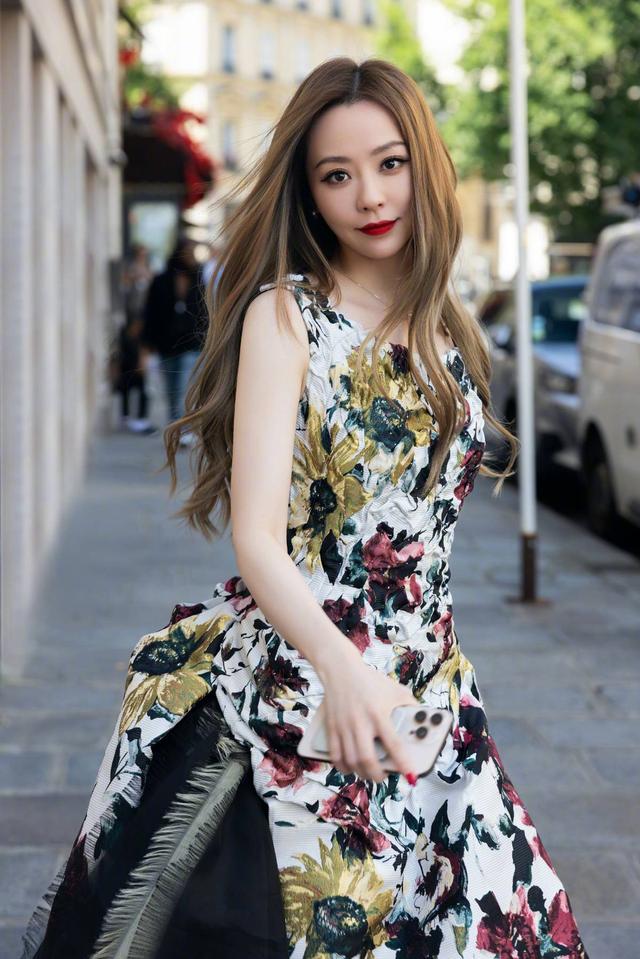 低俗，擦边，“网红化”严重？张靓颖发文怒撕标签：骂得真脏！