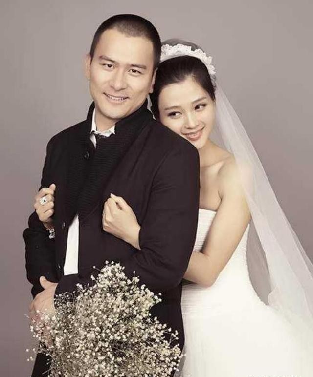 离婚11年,再看徐僧和白庆琳现状,她独自带娃,他仍单身想念女儿