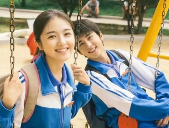 同居两年如夫妻!李兰迪张新成突曝分手内幕