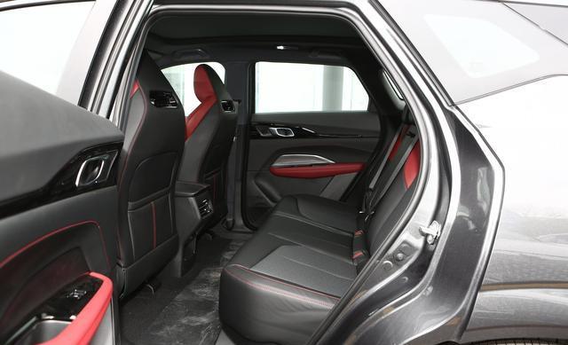 长安新款SUV，15T蓝鲸动力，20寸大轮毂