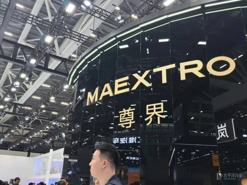 谁是 2025 车圈顶流？年度十佳轿车榜单重磅揭晓！