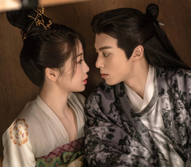 收手吧唐嫣，别演古偶了！《念无双》翻车，2年布局成影视圈笑柄