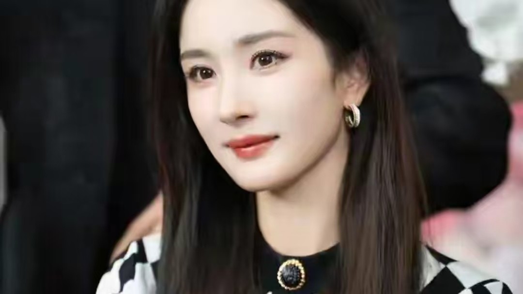 离婚7年后,刘恺威也没想到,被他当“保姆”的杨幂,再传好消息