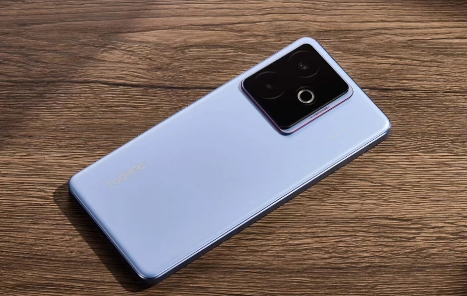 不要利潤了嗎？7200mAh+IP69防水，發布不到三個月售價跌至新低