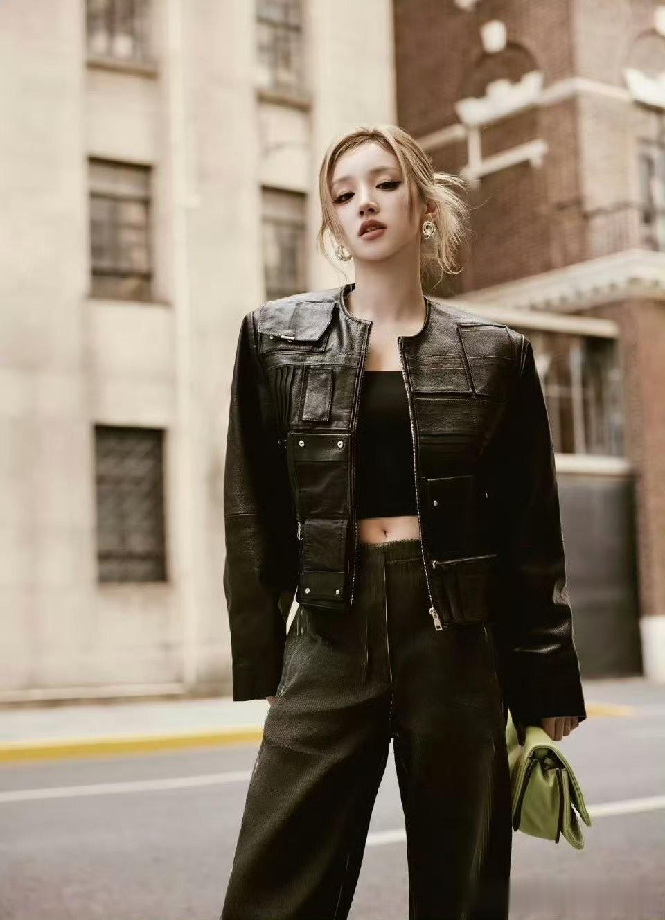 宋雨琦黑系穿搭:酷飒亮眼,气场满分