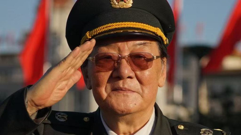 又一位重量级人物悄然离去