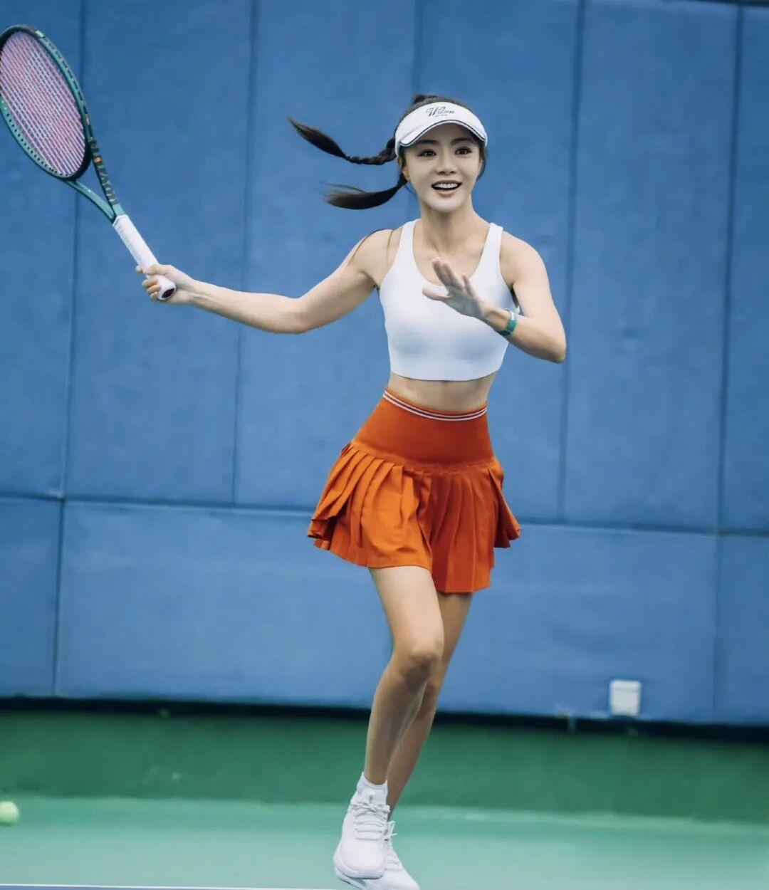 宋伊人被封杀，窦骁骗婚失败，邓家佳，胡歌