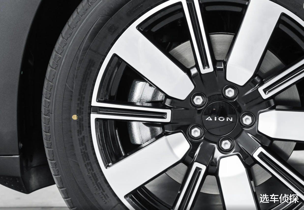 埃安i60怎么样?首次做增程车靠谱吗,搭载因湃电池