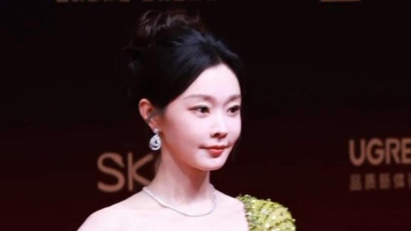 36岁宋轶惊艳蜕变：微胖才是颜值加分项？这抹绿她惊艳亮相！