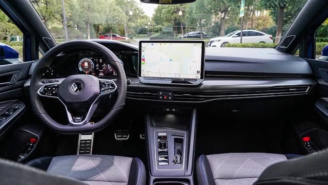 经典与现代融合的汽车美学