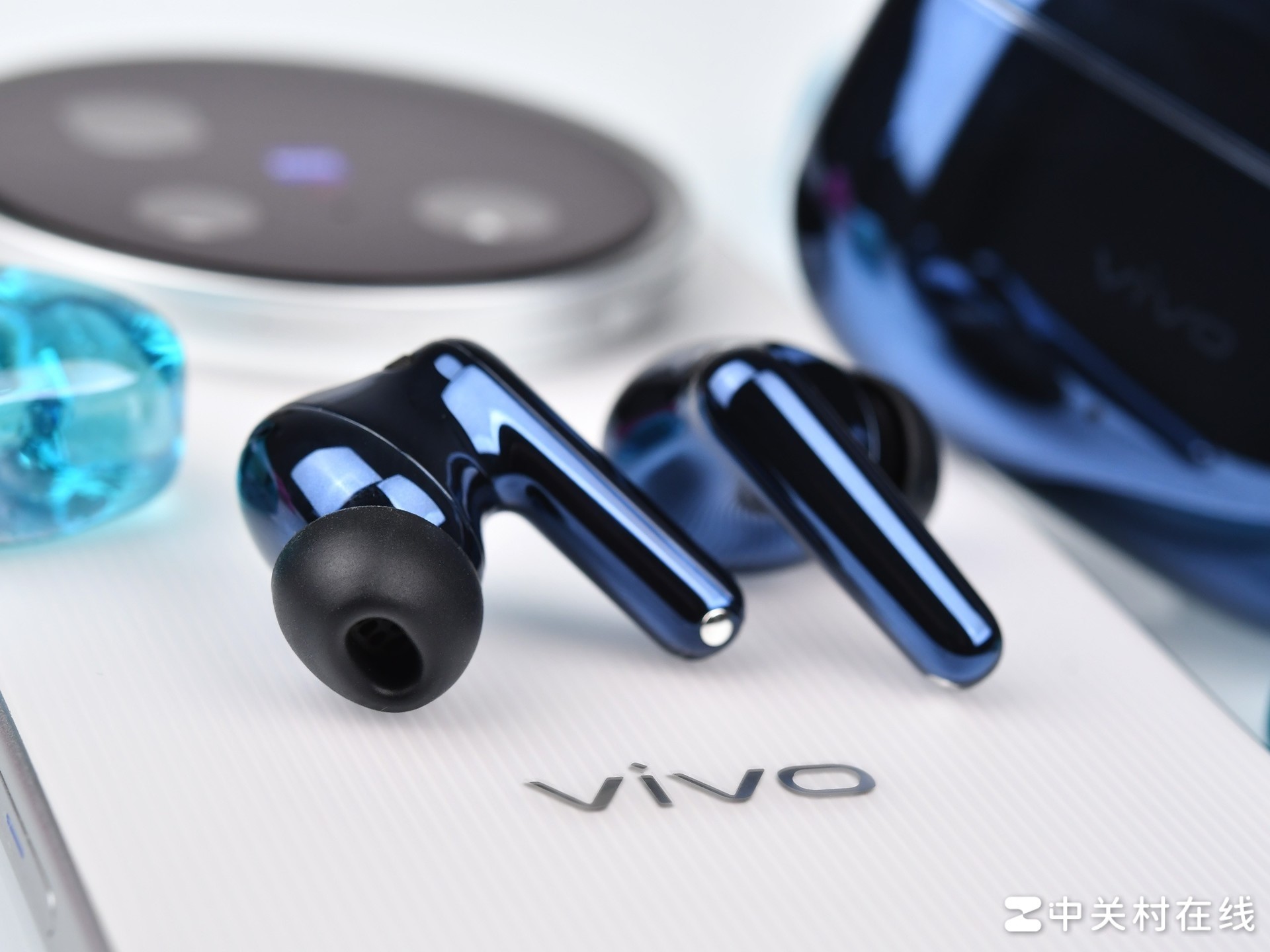 vivo TWS 5 Hi-Fi 版上手快評：讓你隨時都能安靜下來聽無損