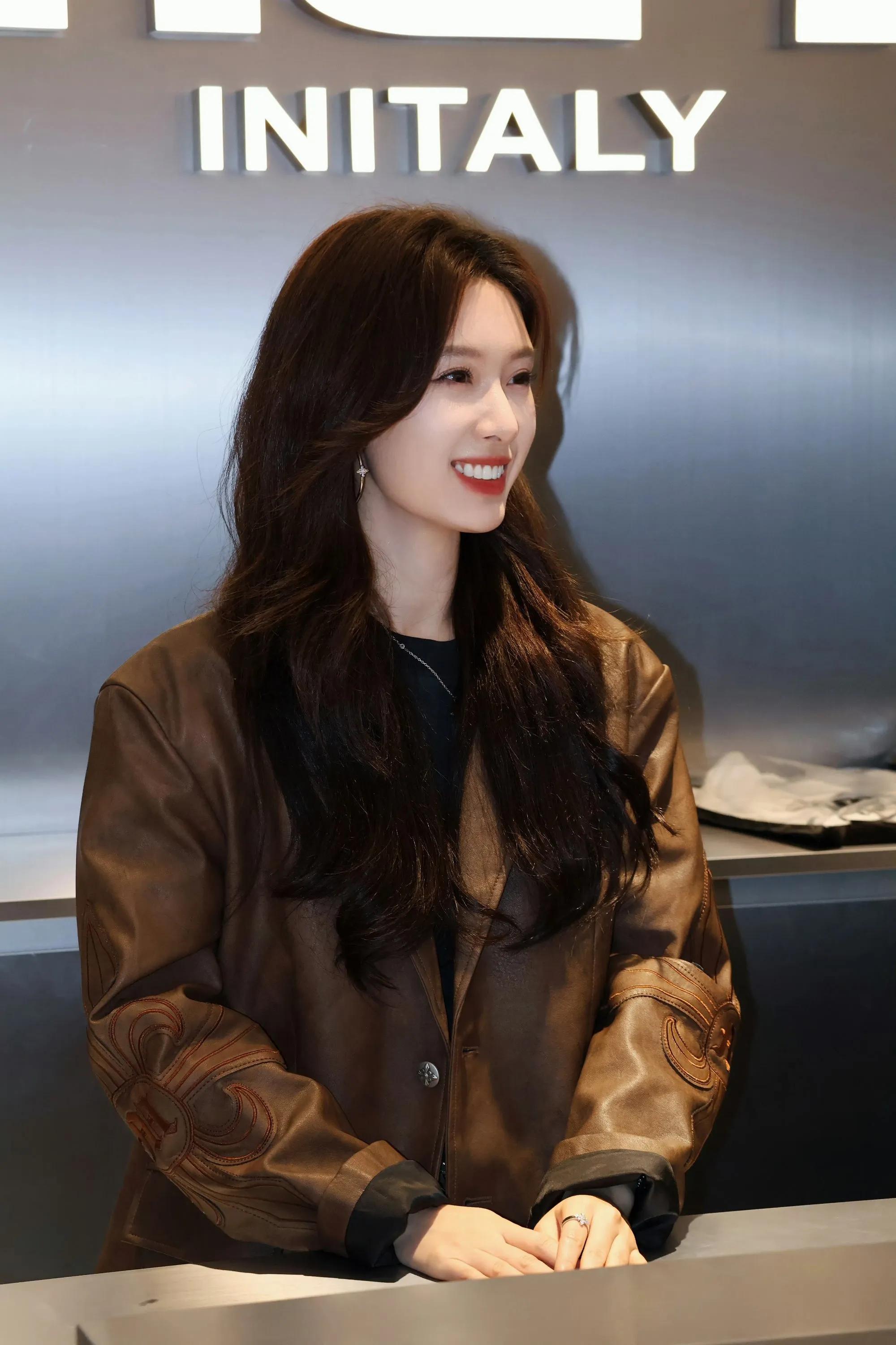 王子璇写真美图