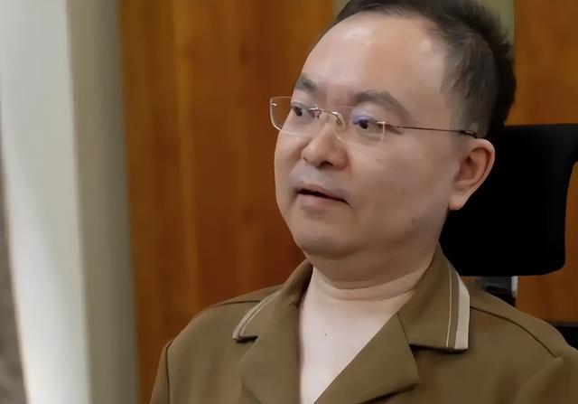 十亿能换来一命!47岁蔡磊晒出自己近况,渐冻症第六年他还在坚持