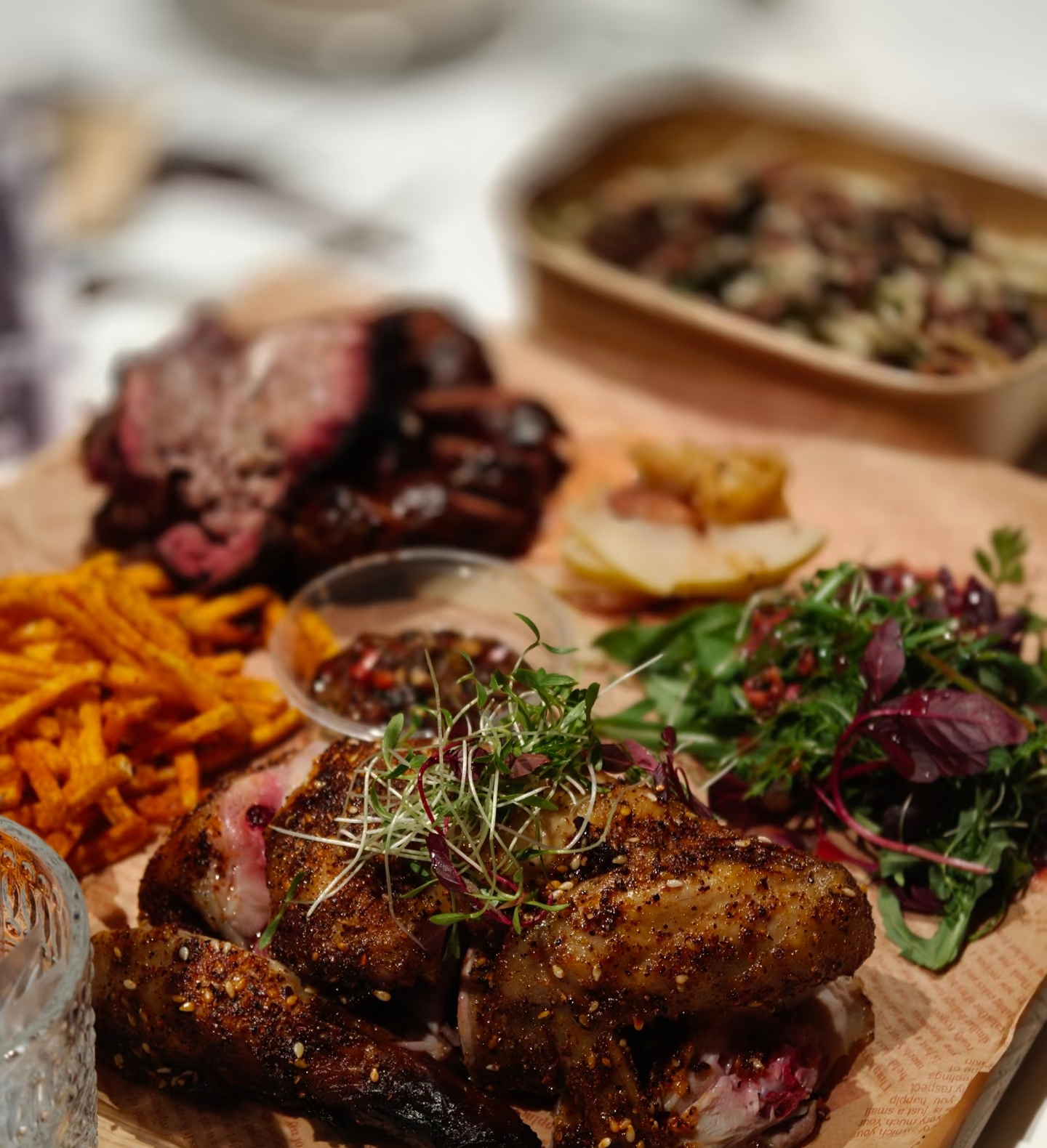 朱珠冬至发最新美照