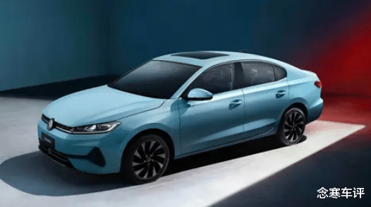 大众速腾S官图发布，轴距缩水43毫米，配1.5L自吸，或售7.99万