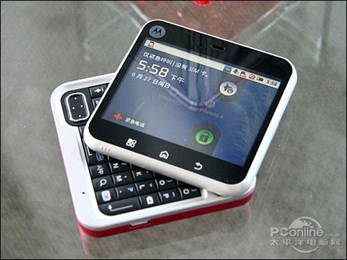 從翻蓋機到折疊屏，手機形態也開始了“文藝復興”？