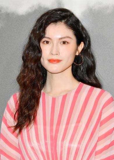 陈伟霆何穗隐婚风波升级!蛛丝马迹被扒,女方2014年已结过一次婚