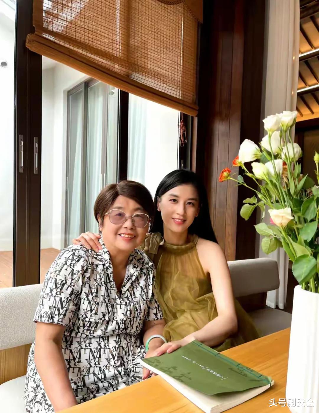 一场母女综艺，戳穿了黄圣依注定离婚的真相，宋丹丹的话有人信了