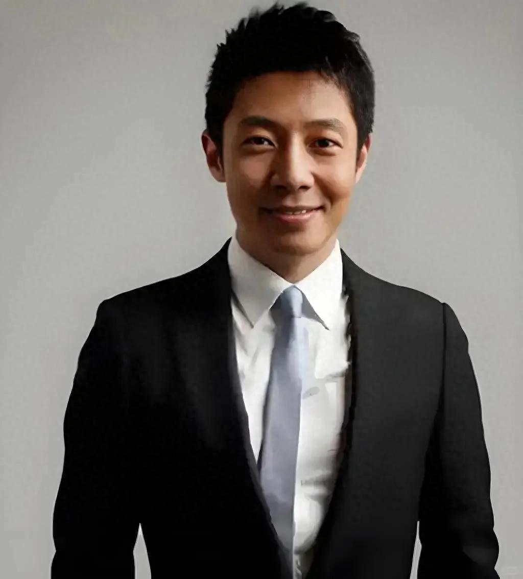 从央视主持人到“芳心纵火犯”，藏13年的撒贝宁，终于露出真面目