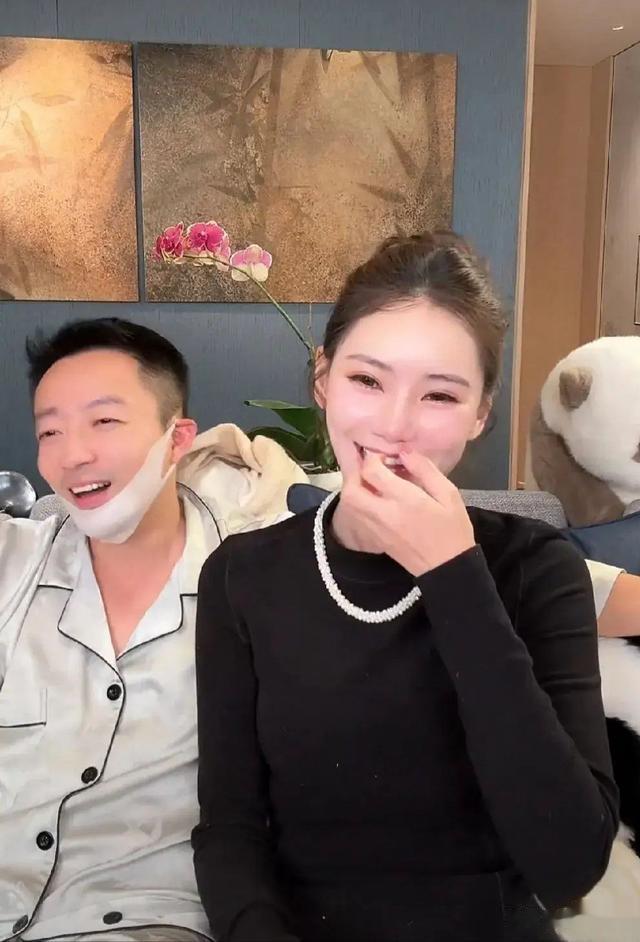 多家台媒爆料了汪小菲的奇怪行踪,汪小菲返京原因俨然成了一个迷