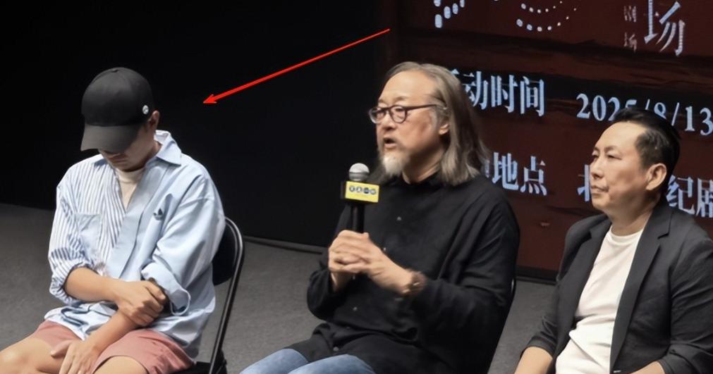 离婚6年,文章也没想到,马伊琍同样“招数”,竟再虐了自己一遍