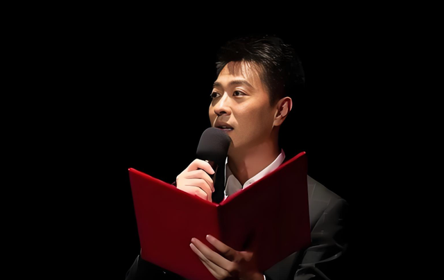 46岁央视主持人因病去世, 前后不过15天, 他用生命为中年人敲响警钟