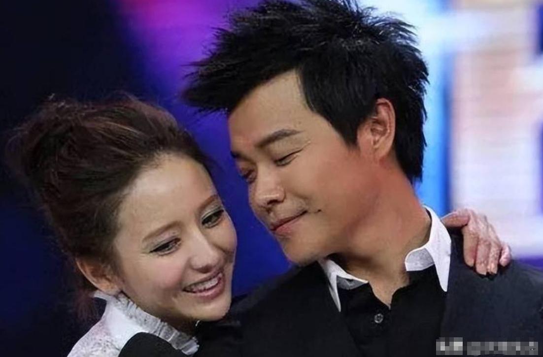 离婚4年，42岁佟丽娅再次官宣喜讯，成为了陈思诚高攀不起的存在