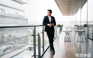 妻子为捧小鲜肉挪用家庭基金，我淡定离婚，1个月后她被骗得一无所有