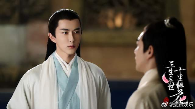 杨幂发文悼念于朦胧：四哥，愿你在另一个世界安好