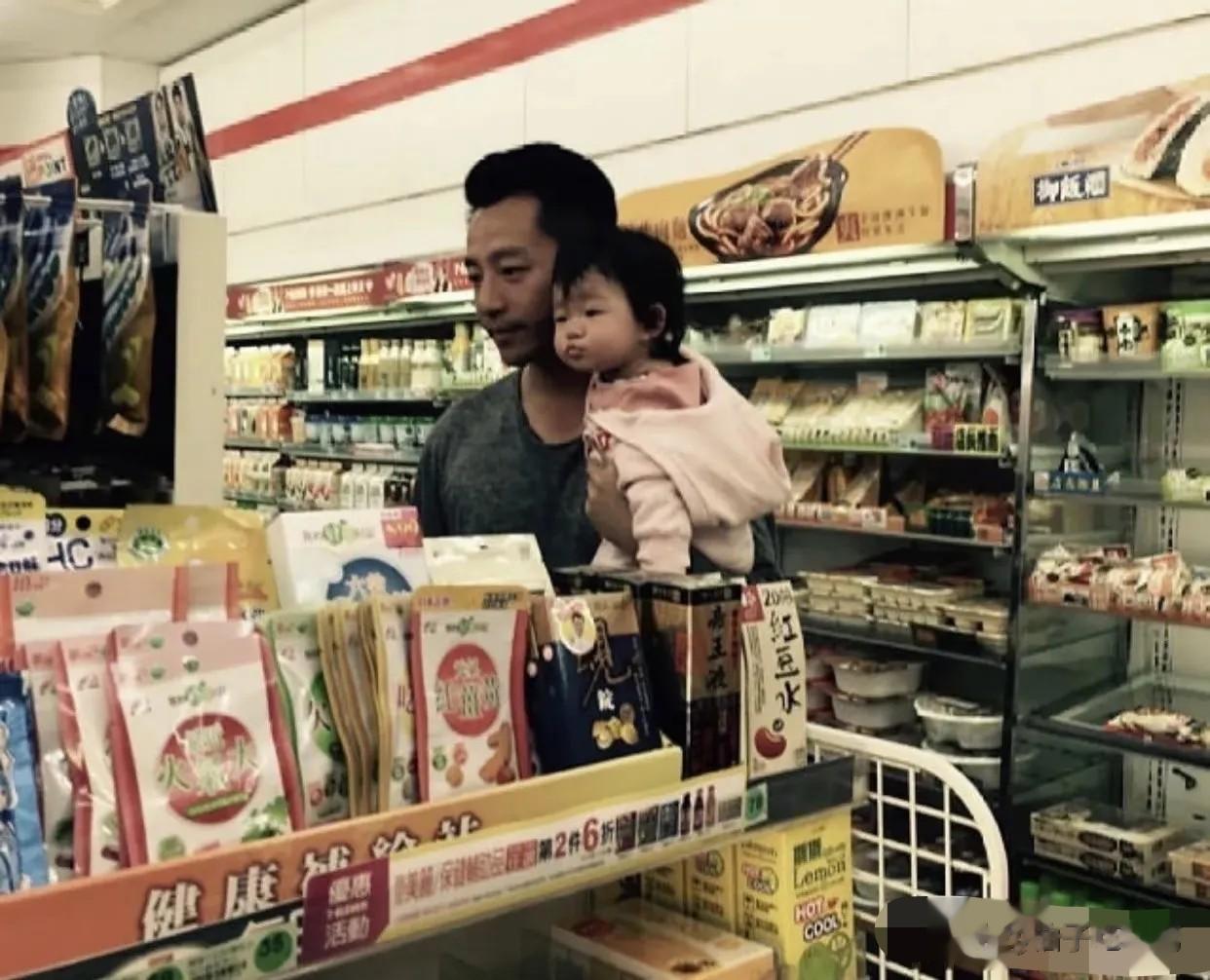 汪小菲跨年笑不出！晒玥儿婴儿照+马筱梅陪出差，去年S家围具俊烨