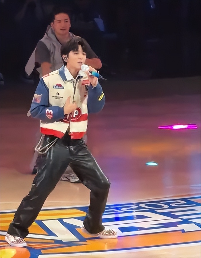 官媒发文，王俊凯再破天花板，让王源易烊千玺和整个娱乐圈沉默了