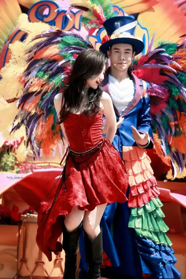 “陈翔你糊涂啊”！当初偏要摘野花，如今的毛晓彤你高攀不起