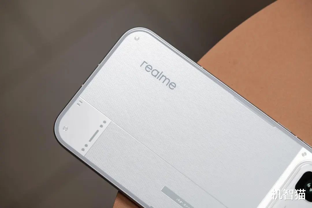 真我Neo8測評：在手機上玩Steam年度最佳PC游戲