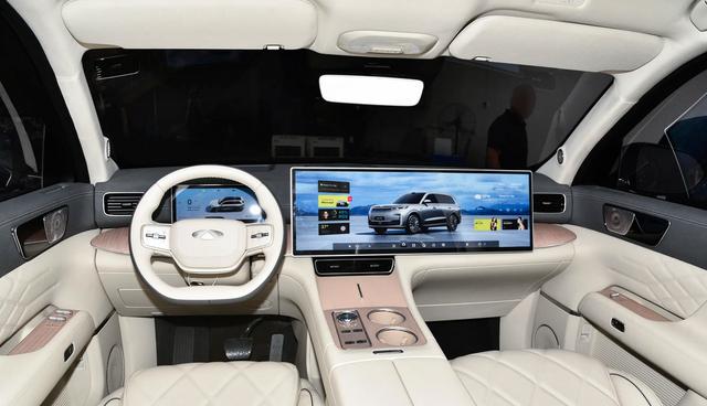 奇瑞终于努力对地方了，摆脱土气走时尚路线，风云T11还不上市？