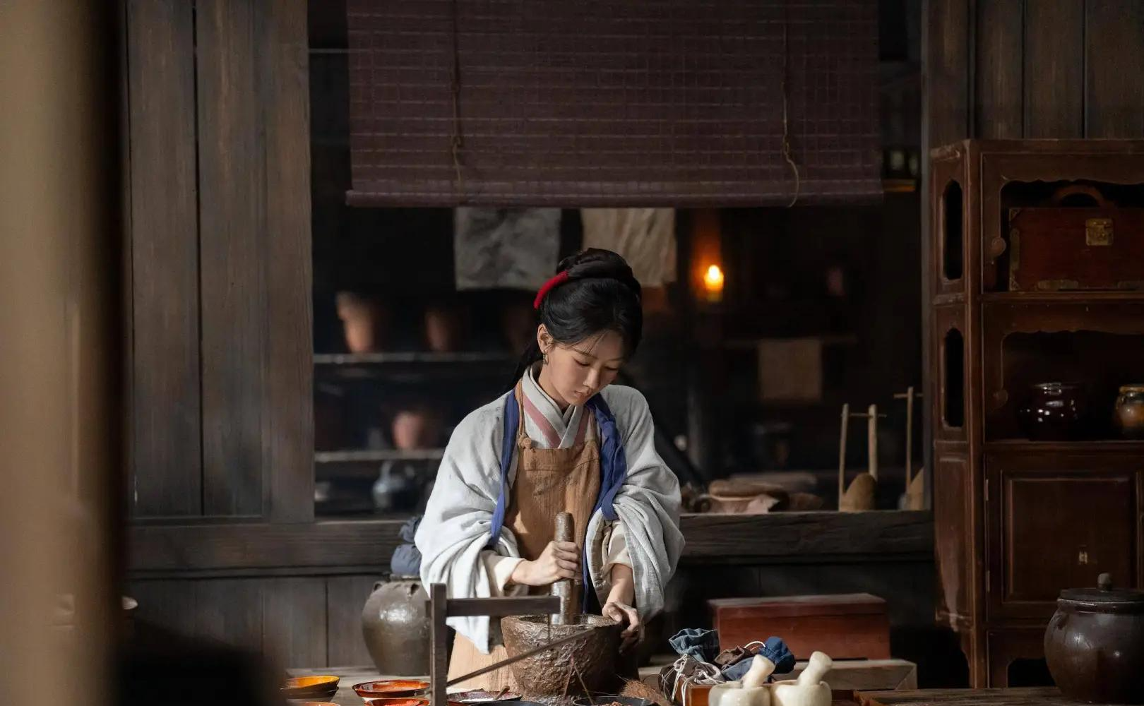 杨紫《家业》尚未开播，令人恶心一幕上演，全网抵制