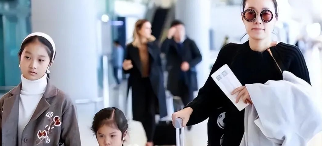 马伊琍突然宣布喜讯,网友:离婚5年,她终于等到了这一天!